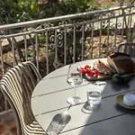 Apartament Fora Design-led Countryside Stay, Pool, 25min Faro & Beaches, 1 Bed Apartment, Terrace & Garden *