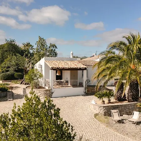 Fora Family Friendly, Design-led Countryside Houses, Pool & Outdoor Kitchen, 25 Min Faro & Beaches Apartment Estoi