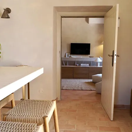 Fora Family Friendly, Design-led Countryside Houses, Pool & Outdoor Kitchen, 25 Min Faro & Beaches *