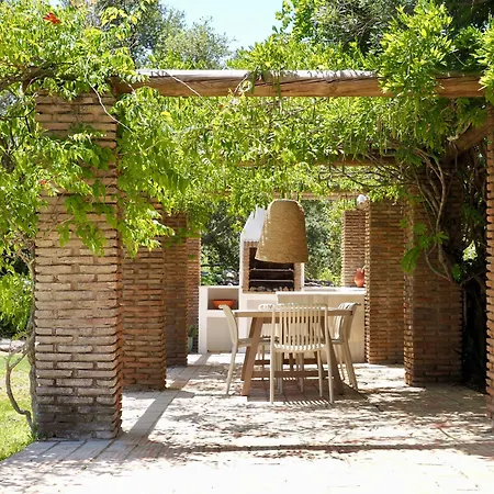 Fora Family Friendly, Design-led Countryside Houses, Pool & Outdoor Kitchen, 25 Min Faro & Beaches Apartment