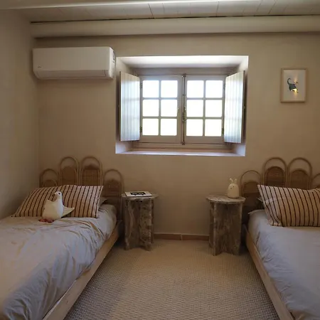 Fora Family Friendly, Design-led Countryside Houses, Pool & Outdoor Kitchen, 25 Min Faro & Beaches * Estoi
