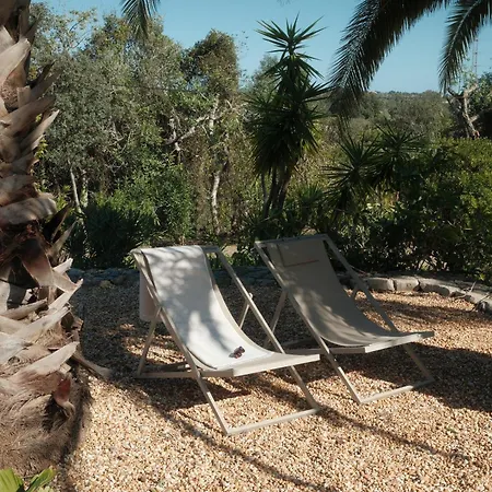 Апартаменты Fora Family Friendly, Design-led Countryside Houses, Pool & Outdoor Kitchen, 25 Min Faro & Beaches *