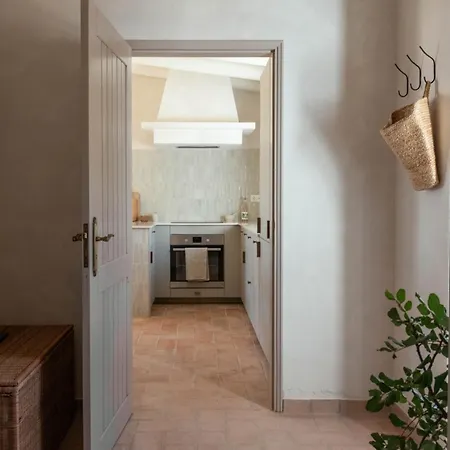 Апартаменты Fora Family Friendly, Design-led Countryside Houses, Pool & Outdoor Kitchen, 25 Min Faro & Beaches